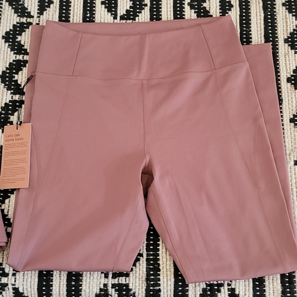 Girlfriend Collective Rose Quartz Set - Picture 6 of 8